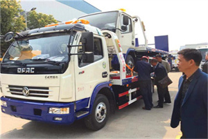 高邑汽车道路救援拖车价格